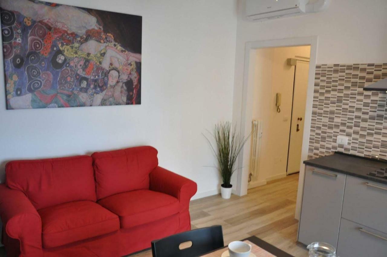 Milano Easy Apartman San Donato Milanese Kültér fotó